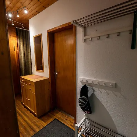 Schoene In Ruhiger Lage