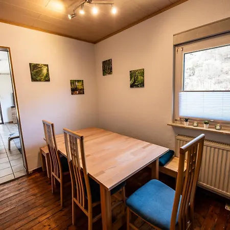 Schoene In Ruhiger Lage